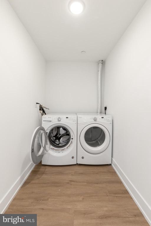 Building Photo - 1335 N Marston St