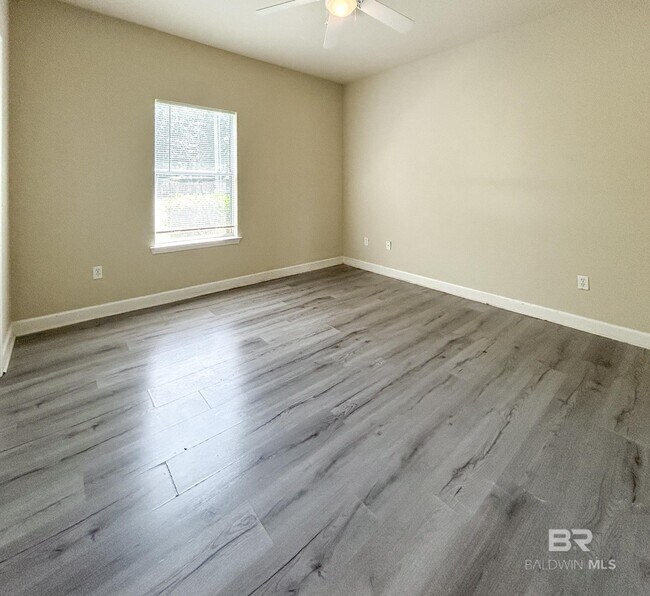 Building Photo - 27413 Boaz Rd W