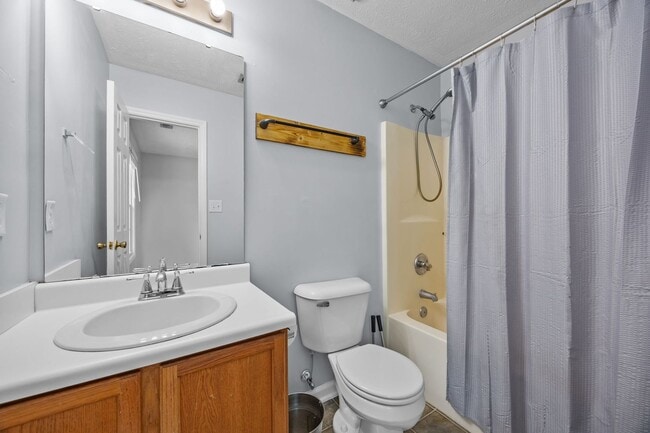 Building Photo - 3 bedroom 2 bathroom in Buies Creek!