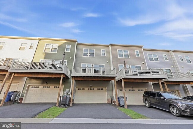Building Photo - 9309 Barnes Lp