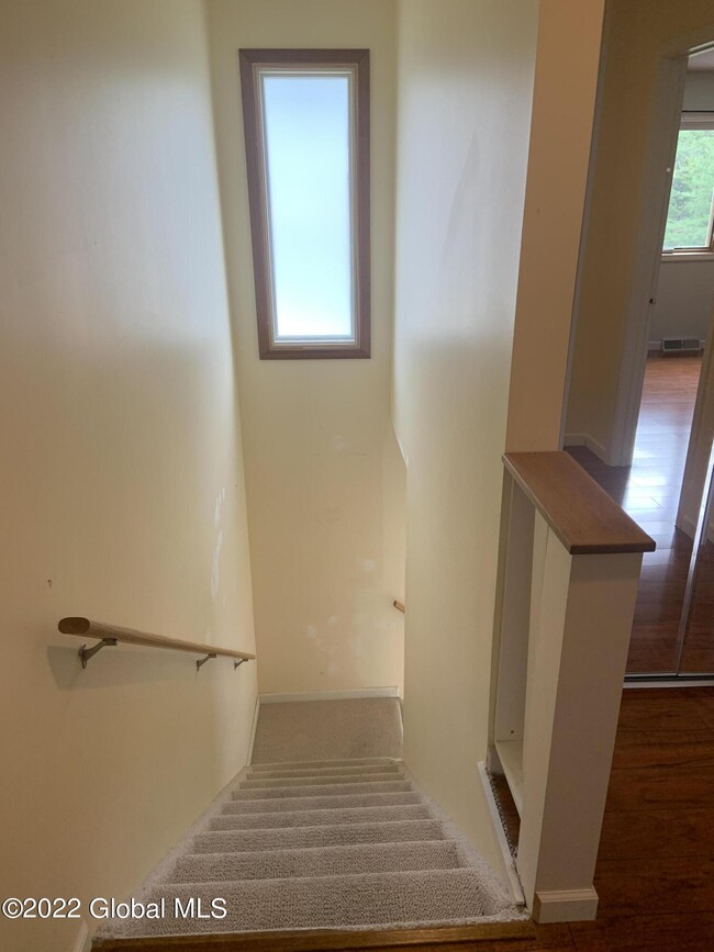 Building Photo - 46 Velina Dr