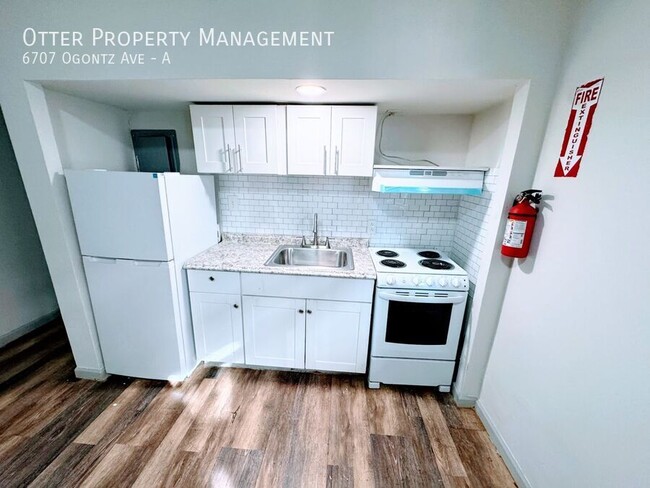 Building Photo - Stylish 1BR Apartment | Prime Location on ...