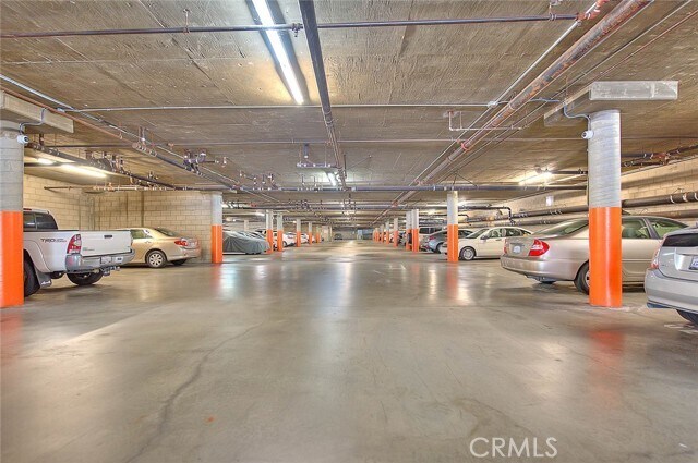 Building Photo - 11410 Brookshire Ave