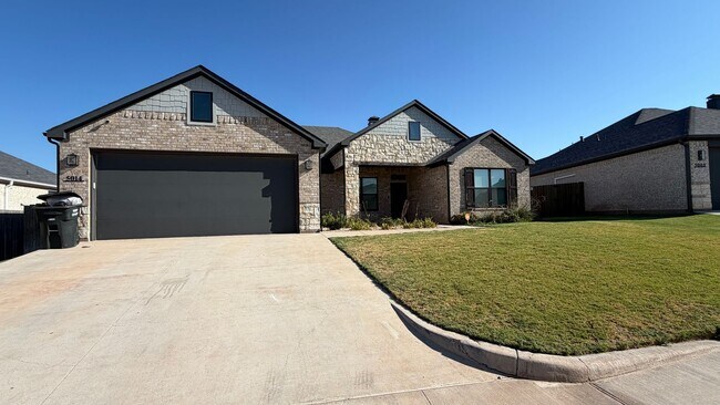 Building Photo - 5014 Cranbrook Dr