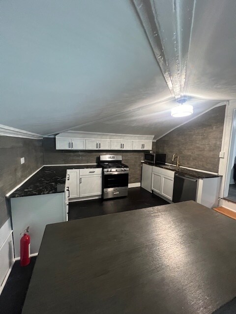 Building Photo - 1211 Madison St