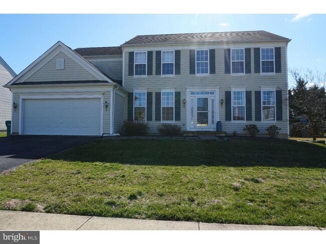 Primary Photo - 5 W Minglewood Dr