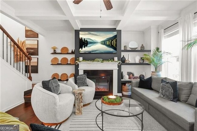 Building Photo - 580 Morrow Ln