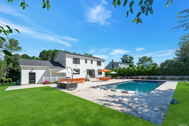 Primary Photo - 165 Marine Pl