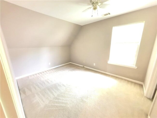 Building Photo - 873 Ashwood Walk