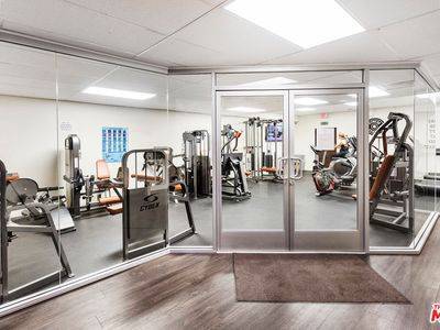 Building Photo - 1311 Summertime Ln