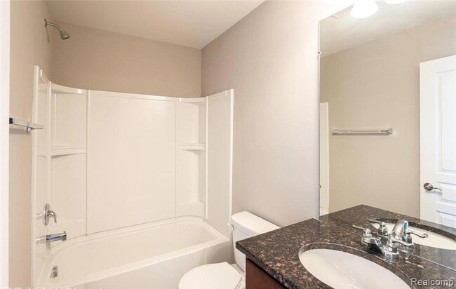 Building Photo - 2274 Findley Cir