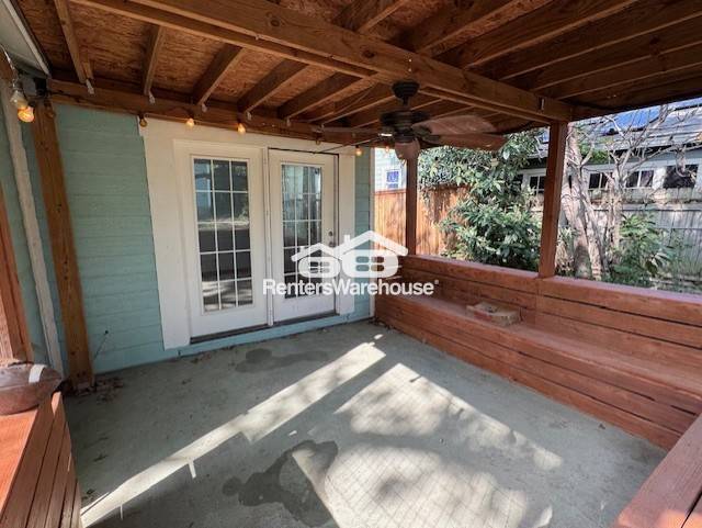 Building Photo - 440 Corona Ave
