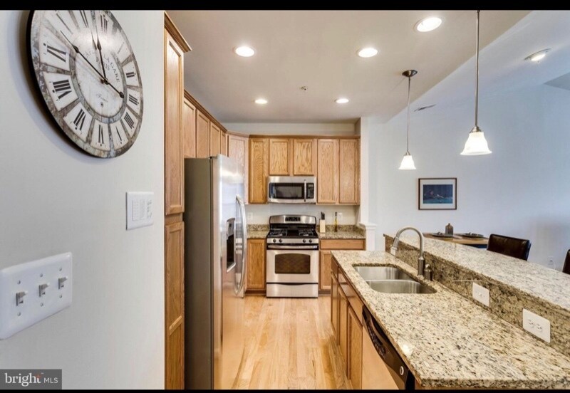 Building Photo - 5618 Virginia Ln