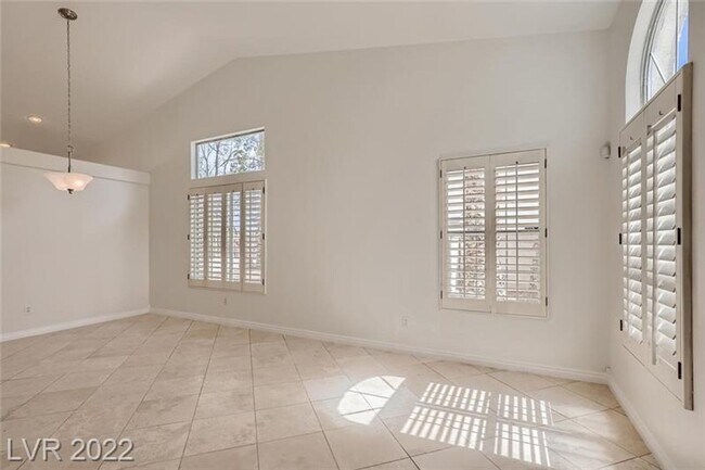 Building Photo - Charming Single-Story Home in Gated Community with Resort-Style Amenities!