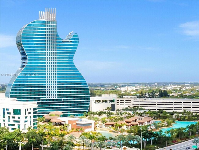 Building Photo - 4530 SW 54th St