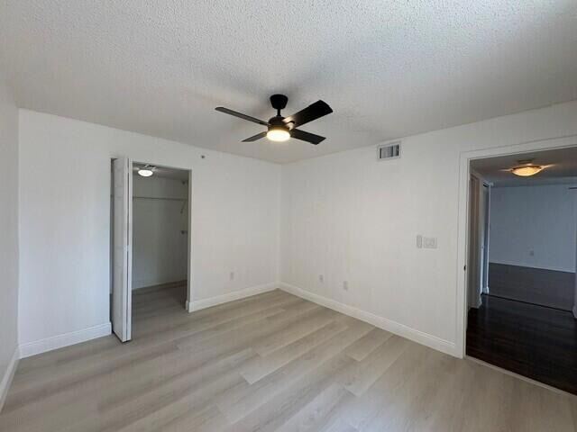 Building Photo - 100 Crestwood Ct N