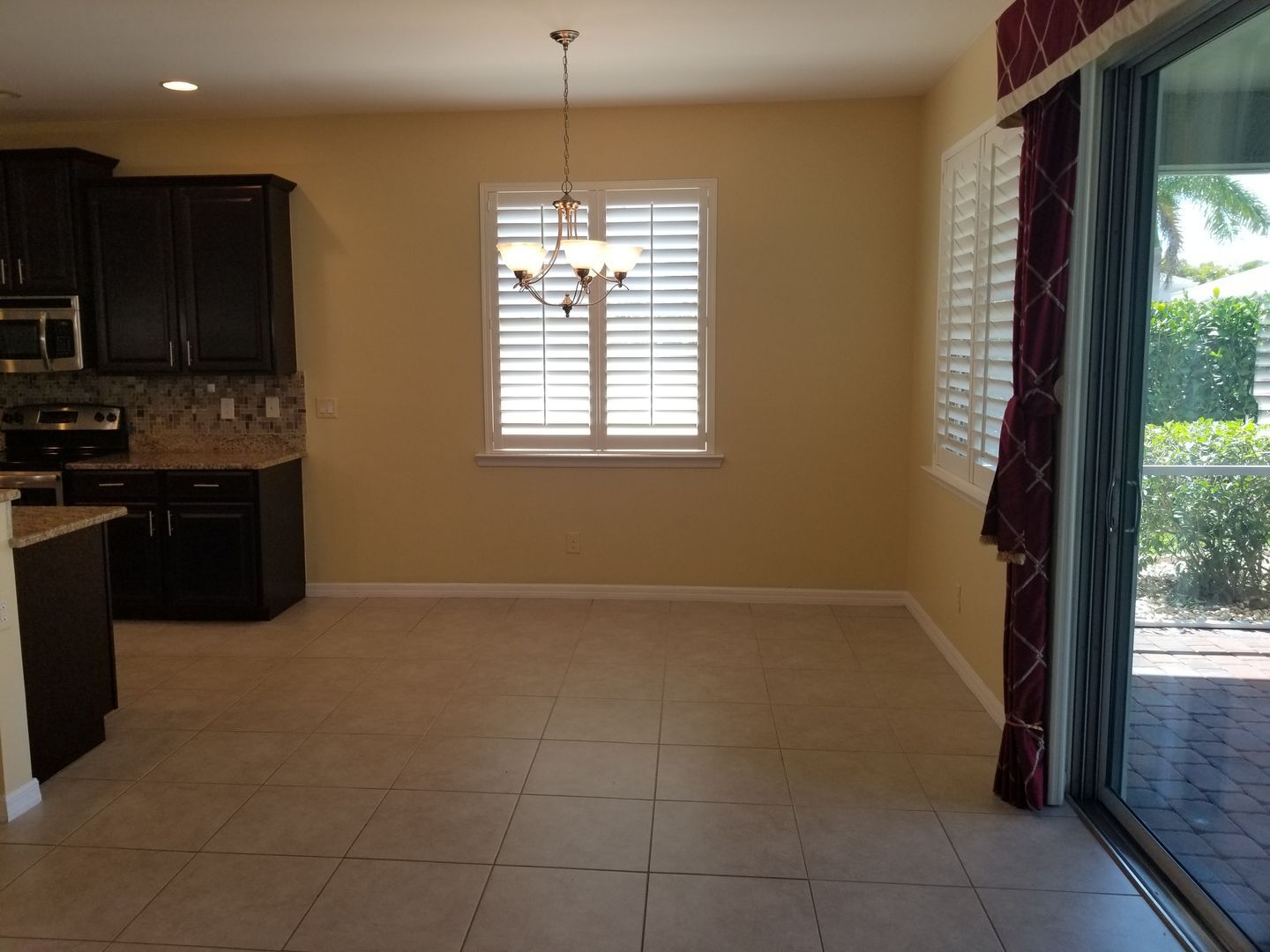 Building Photo - Celebration Cape - Gated Community - 3/2+Den/2 car garage