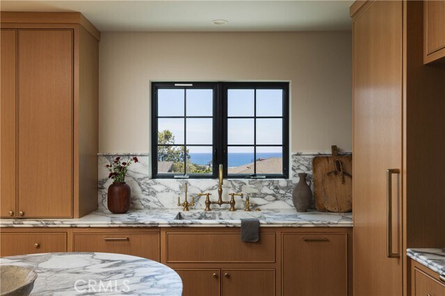Building Photo - 2703 Via Montecito