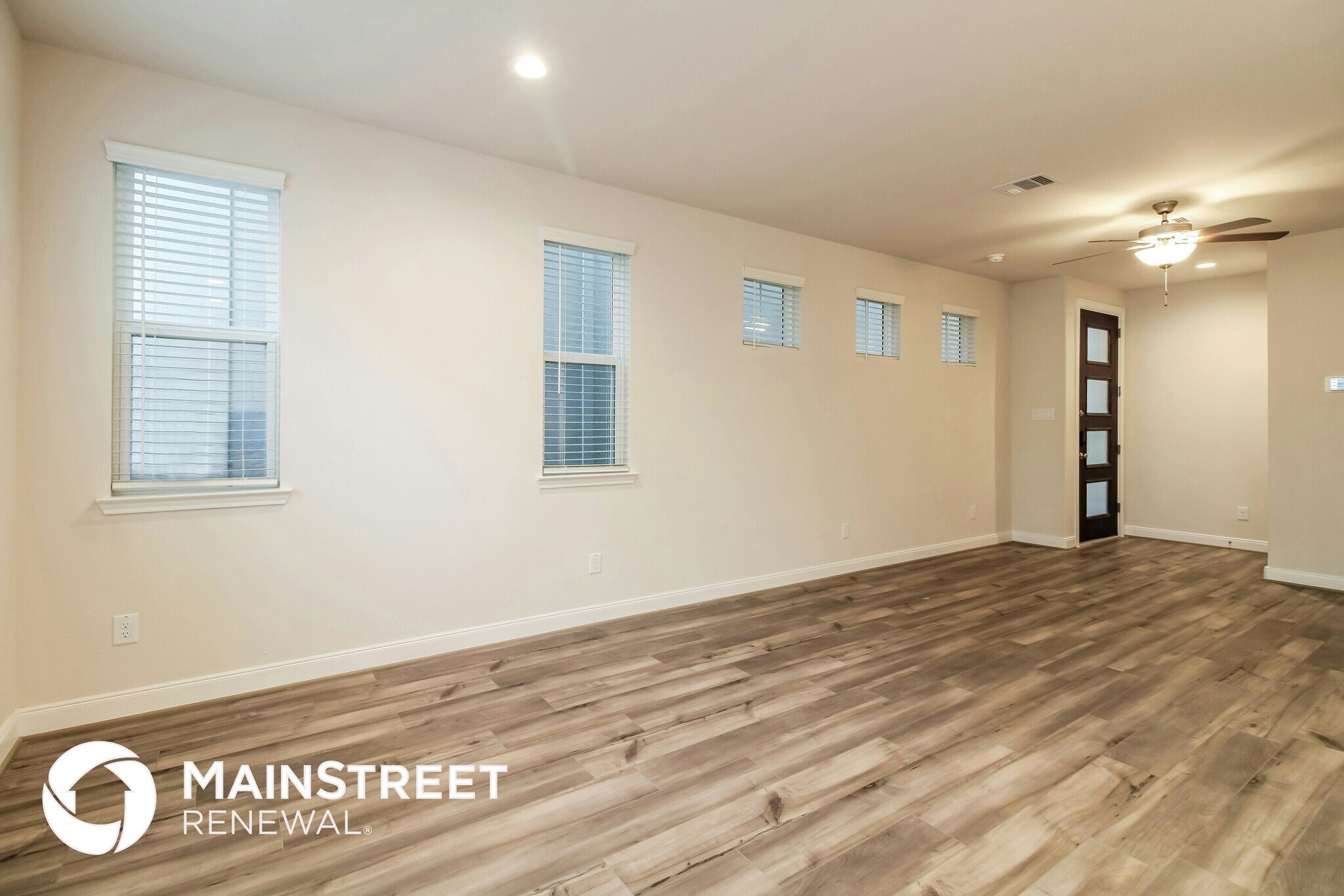 Building Photo - 9813 Falling Fern Ln