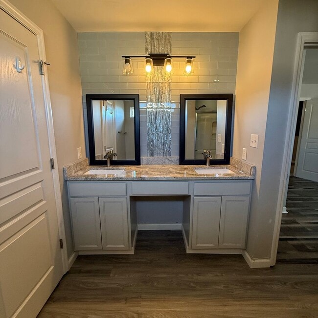 Building Photo - 61 Wyndgate Trail Ct