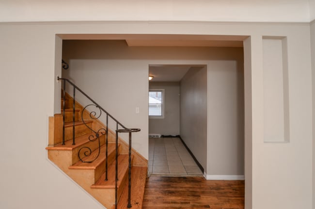 Building Photo - 12328 Grannis Rd