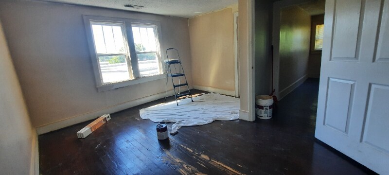 Building Photo - 636 Benton Ave