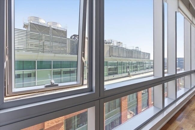 Building Photo - 500 Atlantic Ave