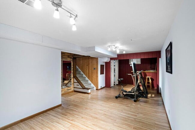 Building Photo - 10853 Pearl Ct