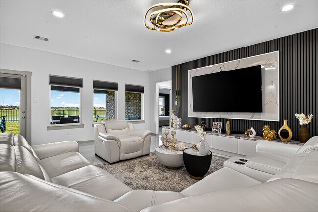 Building Photo - 31410 Hexan Hts Ln