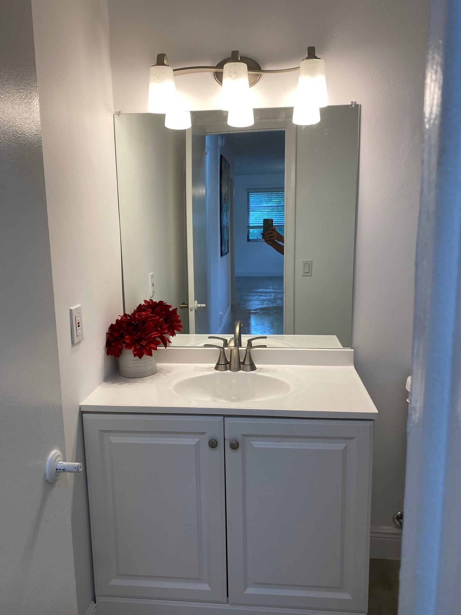 Building Photo - 600 Biscayne Dr