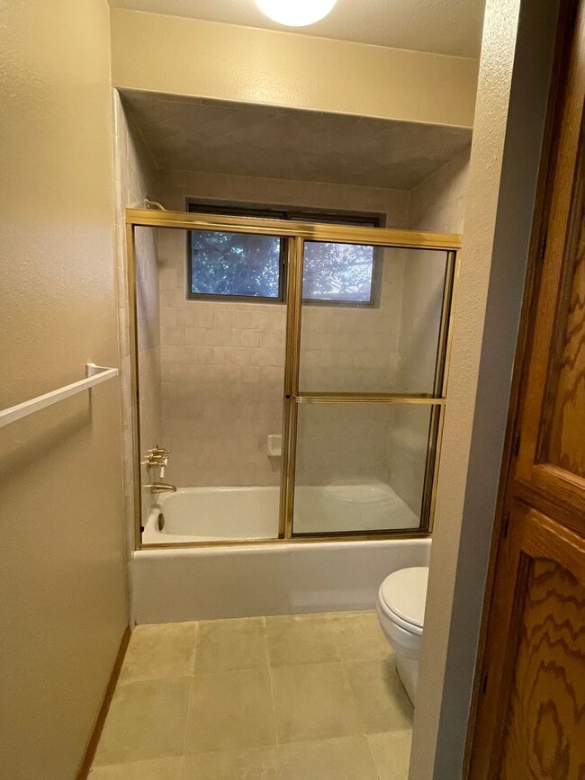 Building Photo - Charming home coming soon in NE Visalia!