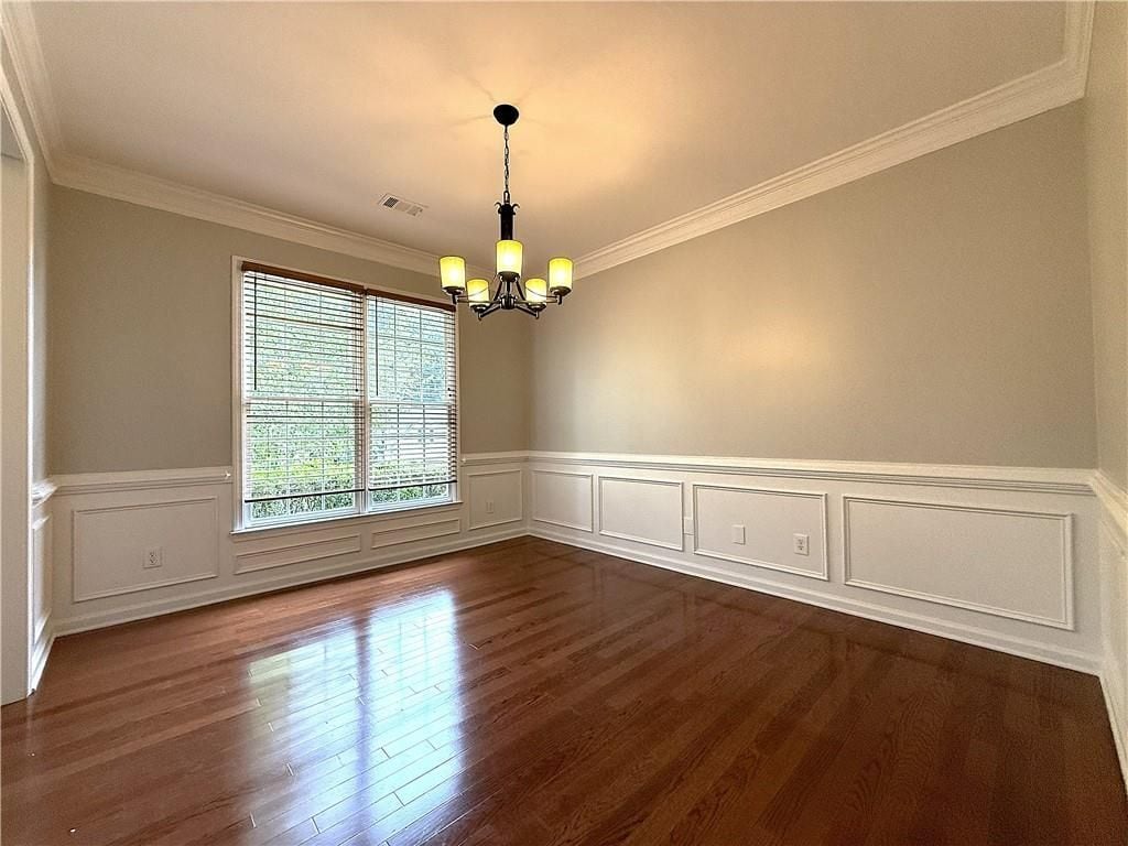 Building Photo - 1310 Rosewood Dr