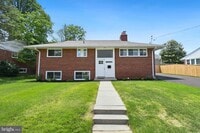 Building Photo - 10228 Farnham Dr