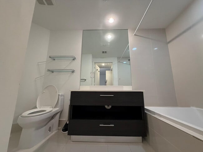 Building Photo - 45 SW 9th St