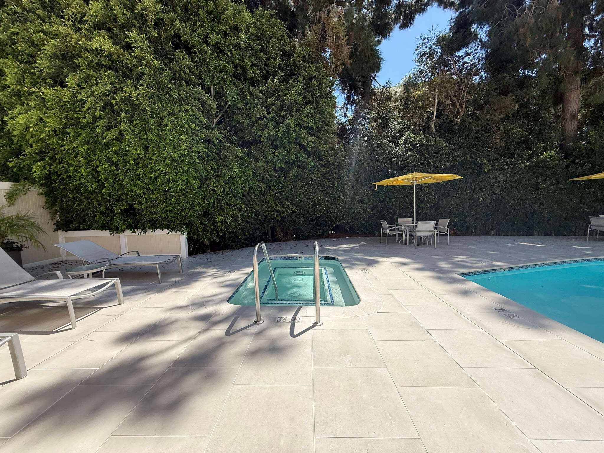 Pool - 8530 Holloway Dr