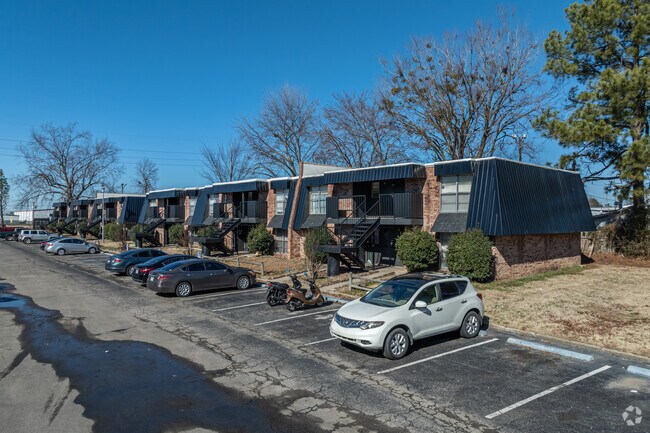 Building Photo - Southbrook Apartments