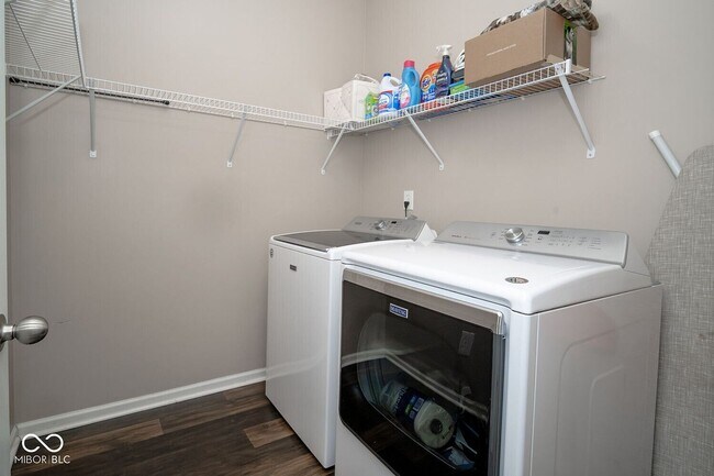 Building Photo - Spacious 4-Bedroom Home with Walk-In Closet & Community Pool in Greenwood
