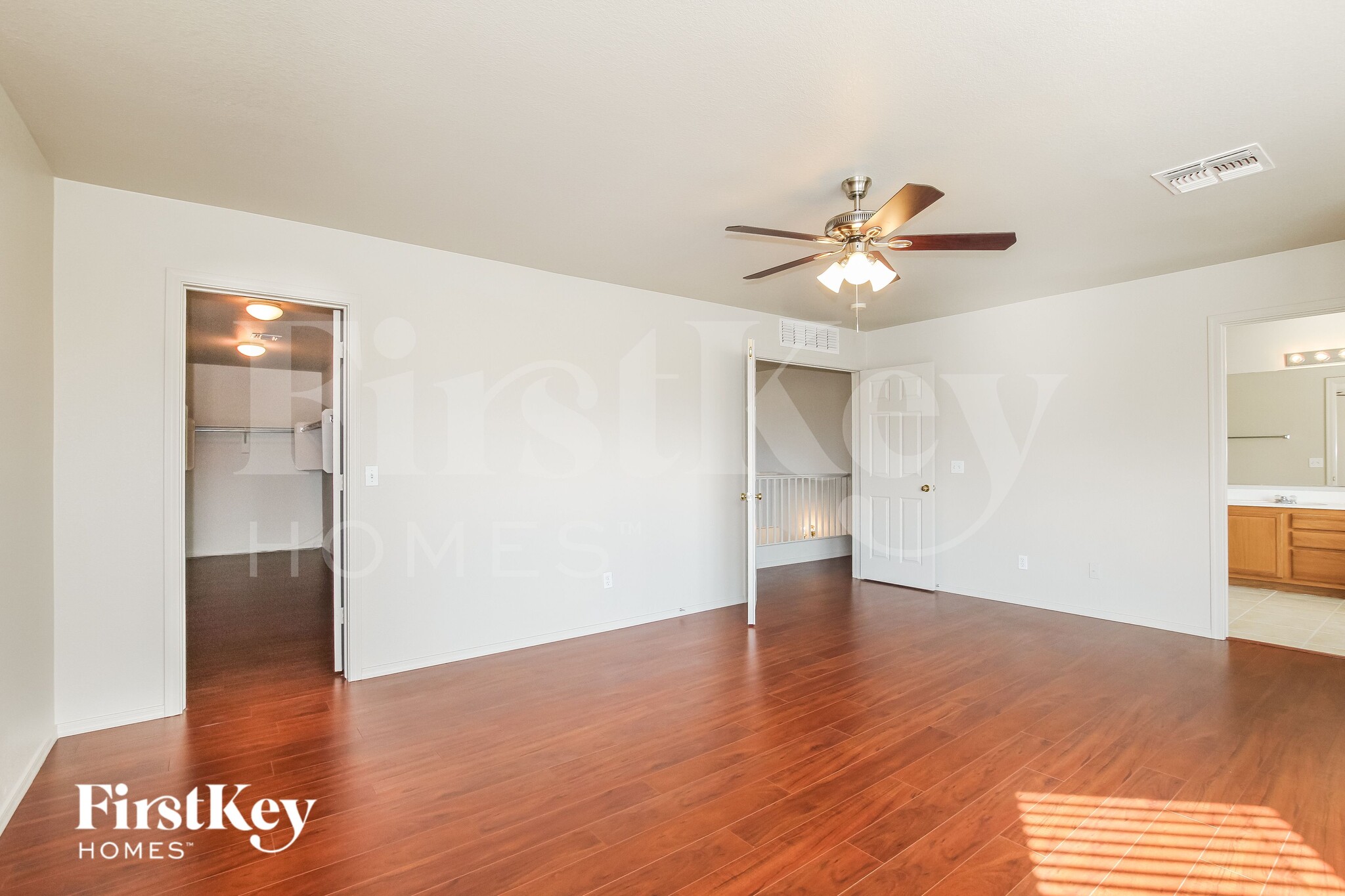 Building Photo - 15029 W Larkspur Dr