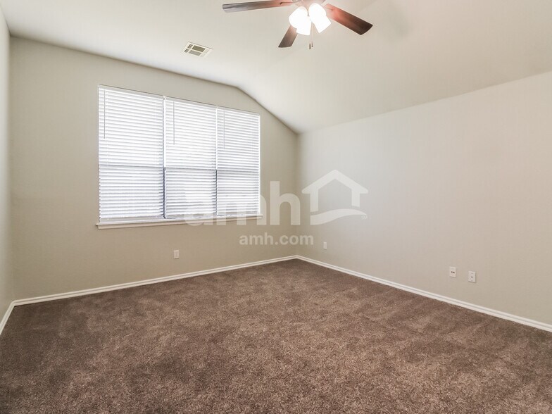 Building Photo - 3217 Bishop Rock Pl