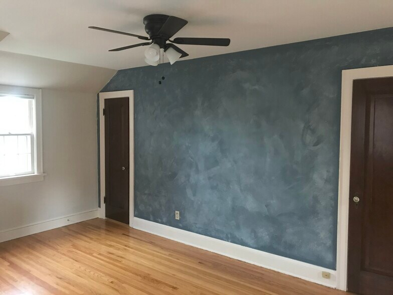 Master Bedroom - 1347 W Highland Pkwy
