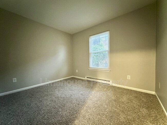 Building Photo - 9117 Chesapeake Blvd