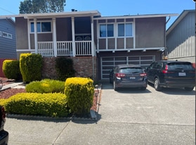Building Photo - 261 Merced Dr