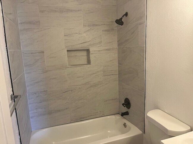 Building Photo - Room for Everyone! Charming 4-Bed 1.5 Bath