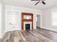 Building Photo - 506 Bryan Ave