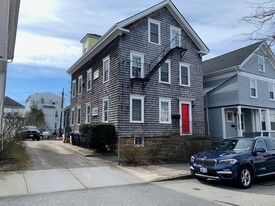Building Photo - 9 Hammond St