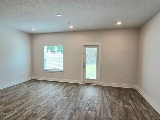 Building Photo - 8980 Brigade Trail