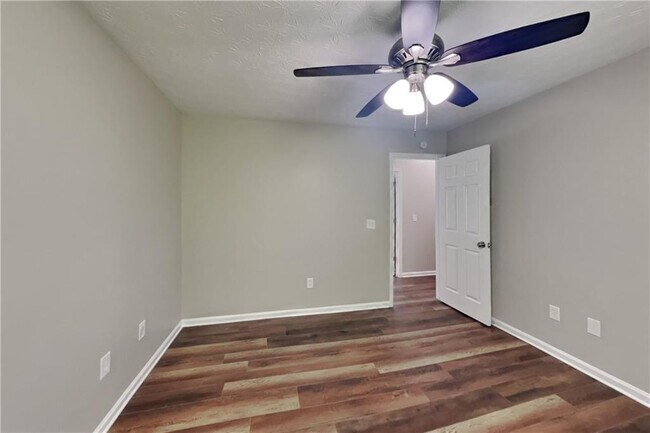Building Photo - 2969 Wynhaven Oaks Way