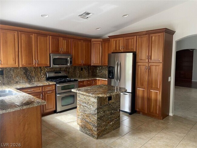 Building Photo - 10971 Civiletti St