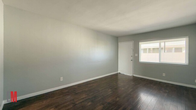 Interior Photo - 4110-4124.5 32nd Street