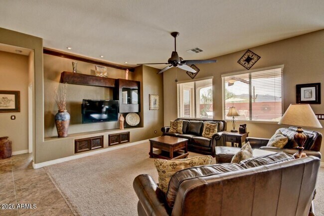 Building Photo - 13637 S 175th Dr